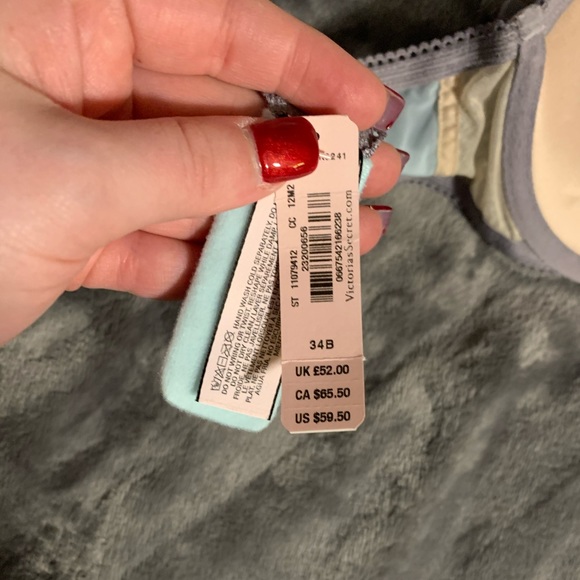 Sold βοΈπ΄ π΄ π΄ - Picture 4 of 4